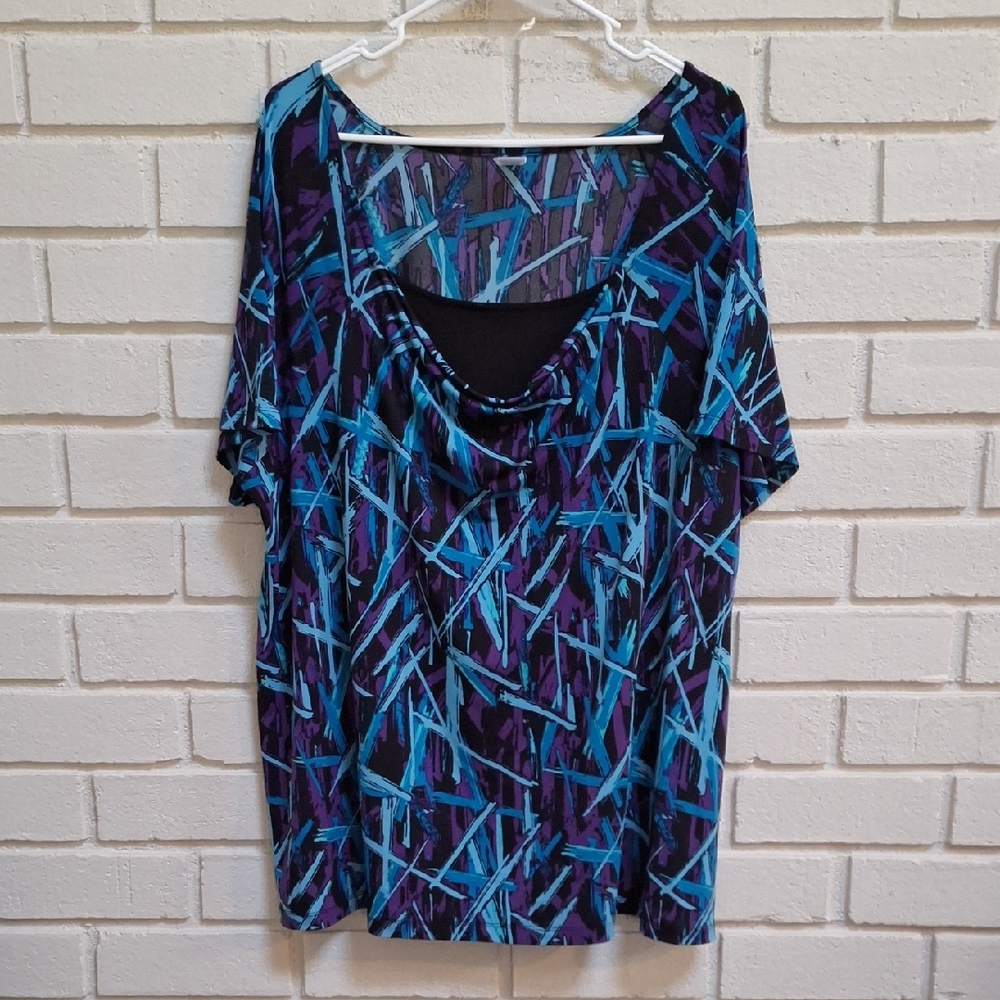 Beautiful Vibrant Abstract Blue and Purple & Black Short SLleeve Top.   Size 3X